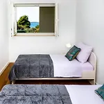 Apartamento Dvori Lapad 2 Direct Sea View *