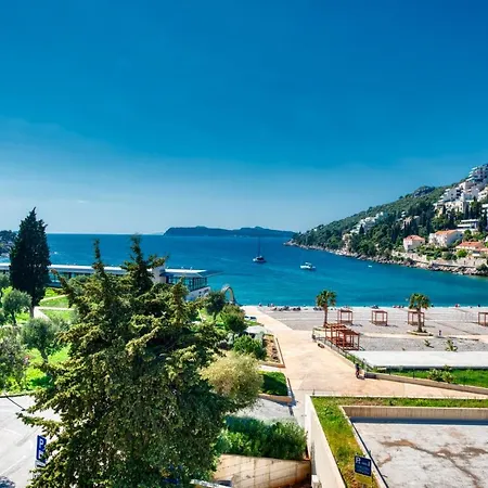 Apartment Dvori Lapad 2 Direct Sea View