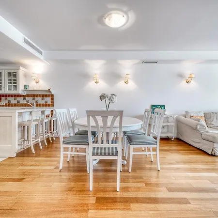 Dvori Lapad 2 Direct Sea View *