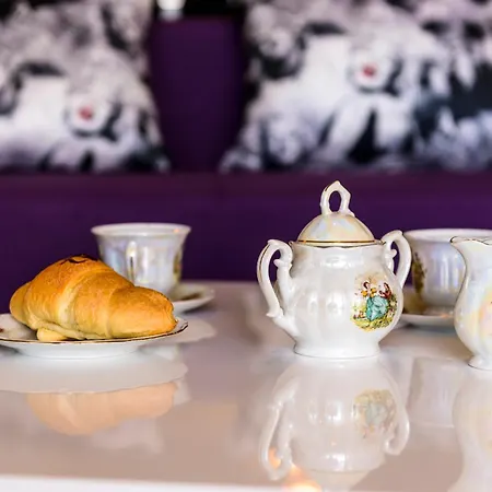 Dvori Lapad 2 Direct Sea View Apartment