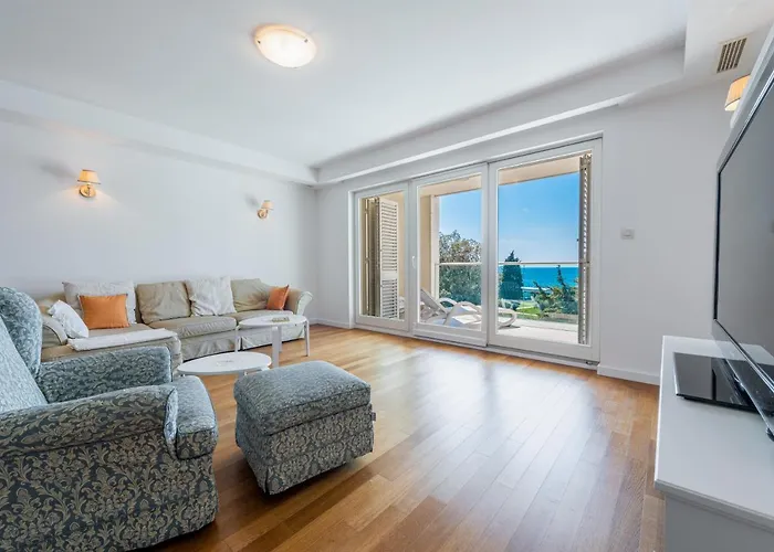 Dvori Lapad 2 Direct Sea View * Dubrovnik