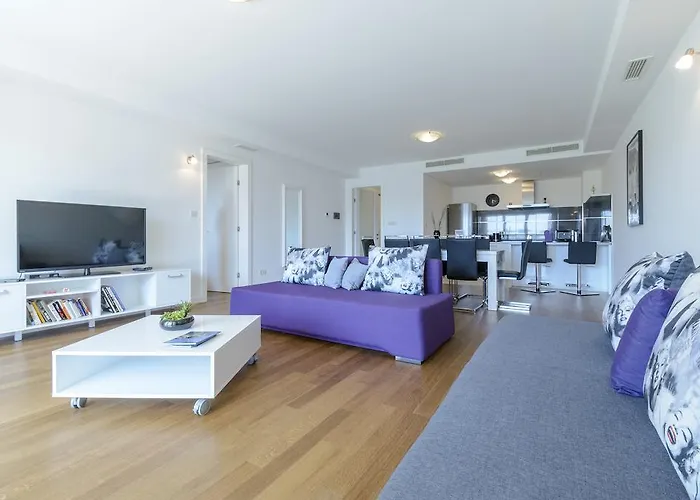 Dvori Lapad 2 Direct Sea View *