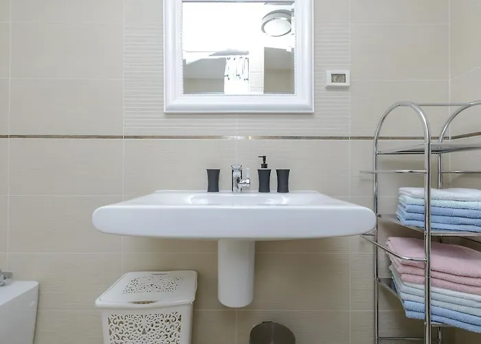 Dvori Lapad 2 Direct Sea View Appartement *