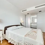 Dvori Lapad 2 Direct Sea View